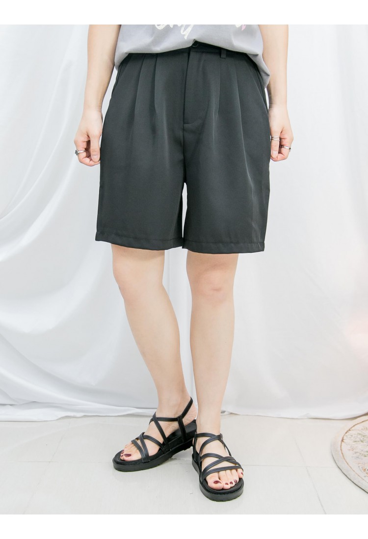 2115-1225 size S  -斯文-後腰橡根 X 前腰扣鈕 , 西裝料短褲 (韓國)0